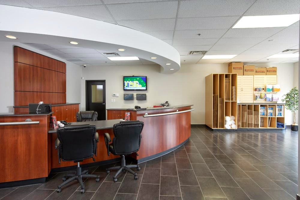 Sentinel Storage - Stouffville | 12230 Kennedy Rd, Whitchurch-Stouffville, ON L4A 2J5, Canada | Phone: (905) 927-1800
