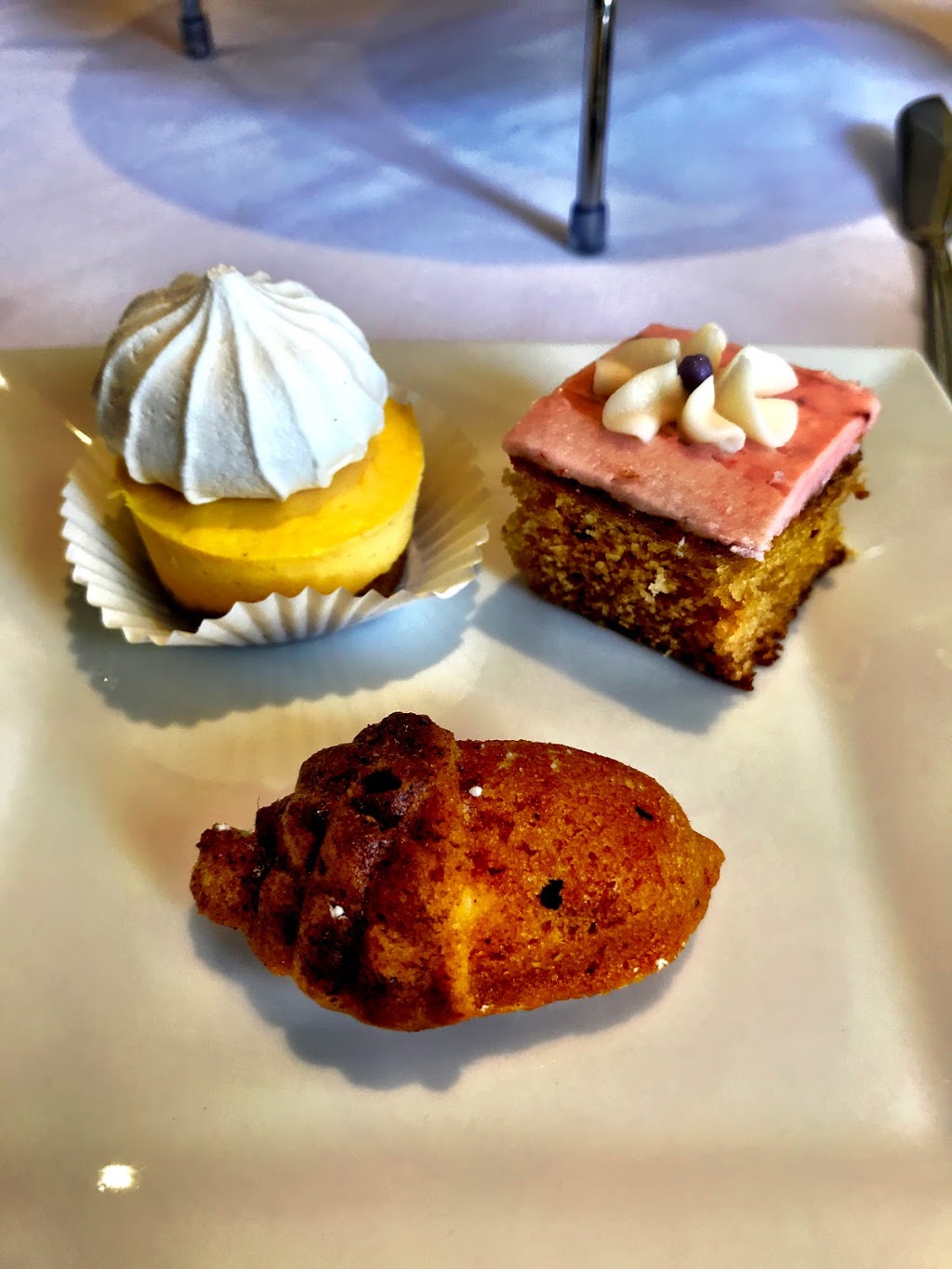 Waterdown Tea House | 297 Dundas St E, Waterdown, ON L0R 2H0, Canada | Phone: (905) 690-4646