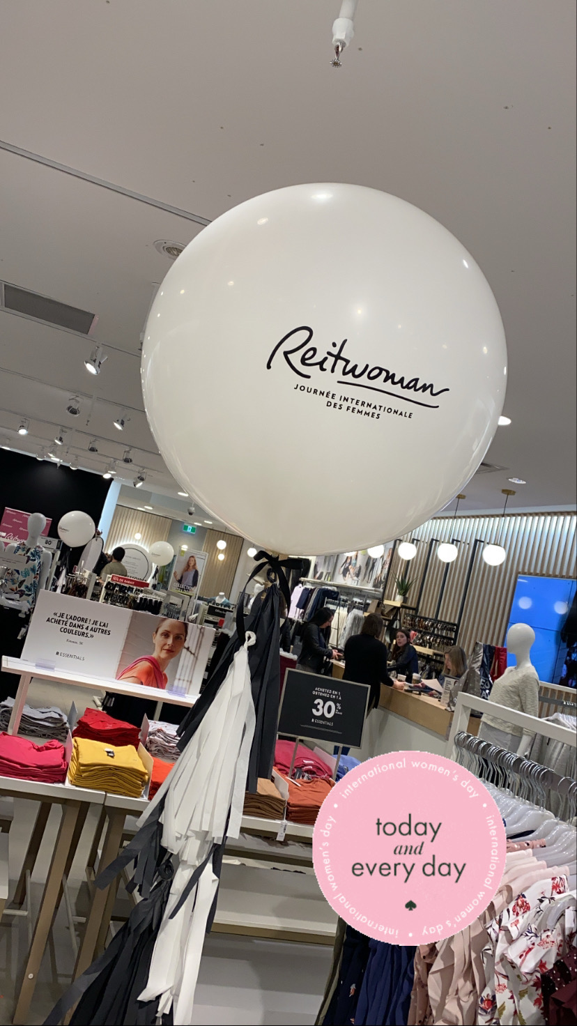 Balloon Lounge | st-dorothee, 1263 Bd Jolibourg suite 108, Laval, QC H7Y 1Z8, Canada | Phone: (514) 627-4417