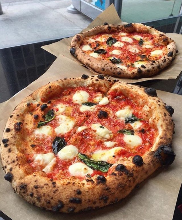 PIZZA 4 FRÈRES | 1155 Rue Fleury E, Montréal, QC H2C 2M9, Canada | Phone: (514) 850-0858