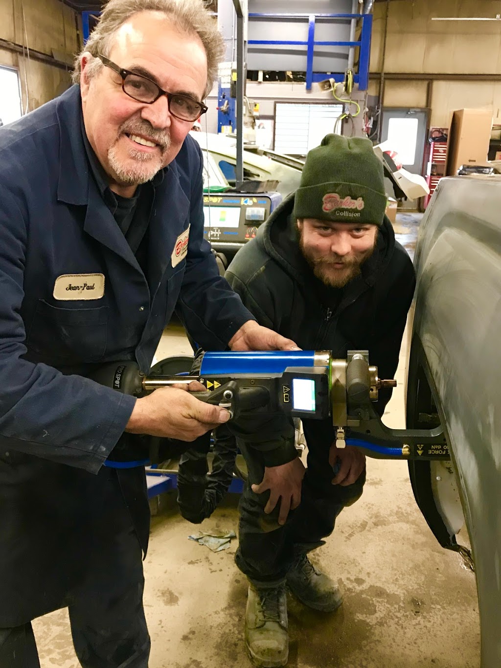 Barkers Collision | 456 Stewart St, Renfrew, ON K7V 1Y5, Canada | Phone: (613) 432-7997