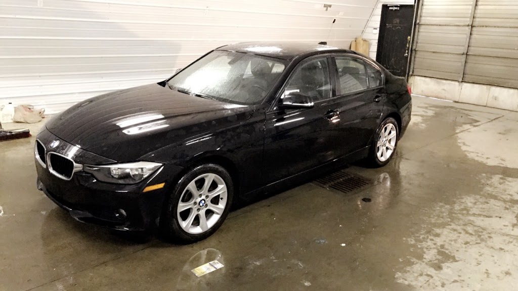 Magic Touch Mobile Detailing | 4603 Bank St Unit E, Gloucester, ON K1T 3W6, Canada | Phone: (613) 203-5434