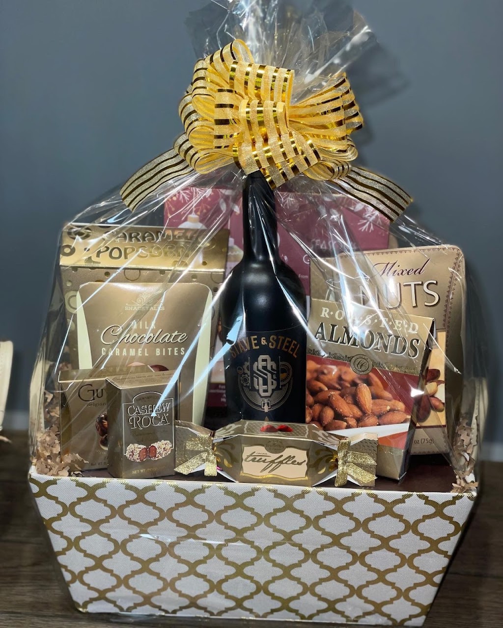 Basketgifts.ca | 550 Webb Dr, Mississauga, ON L5B 3Y4, Canada | Phone: (647) 502-2378
