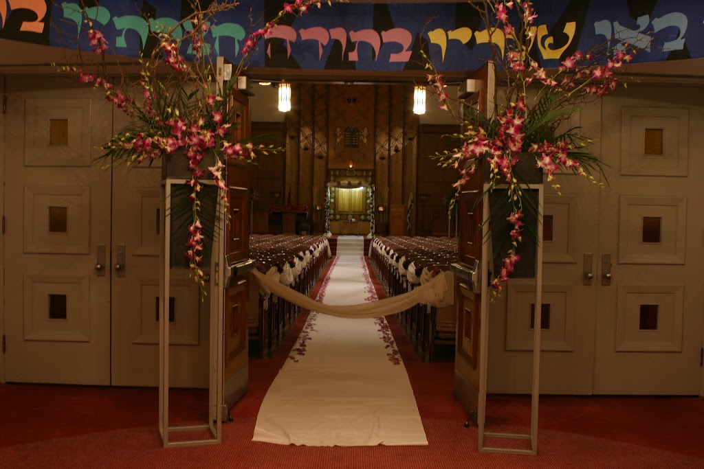 Beth Sholom Synagogue | 1445 Eglinton Ave W, York, ON M6C 2E6, Canada | Phone: (416) 783-6103