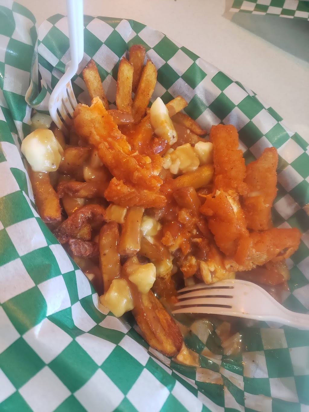 Moment in Thyme Neighbourhood Grill | 212 1 St, Morden, MB R6M 1P4, Canada | Phone: (431) 486-9030