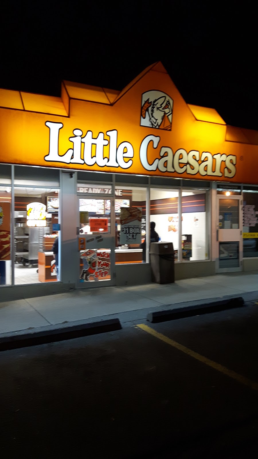 Little Caesars Pizza | 728 Northmount Dr NW, Calgary, AB T2K 3K2, Canada | Phone: (403) 284-5254