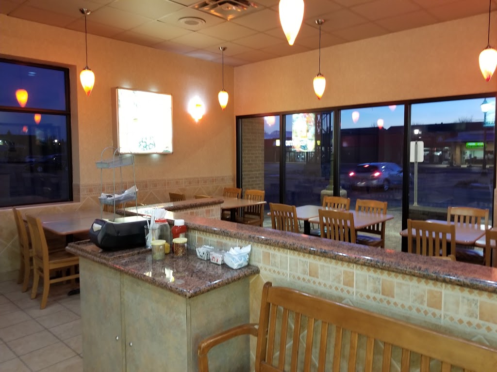Pizza Pizza | 1160 Beaverwood Rd, Manotick, ON K4M 1A8, Canada | Phone: (613) 737-1111