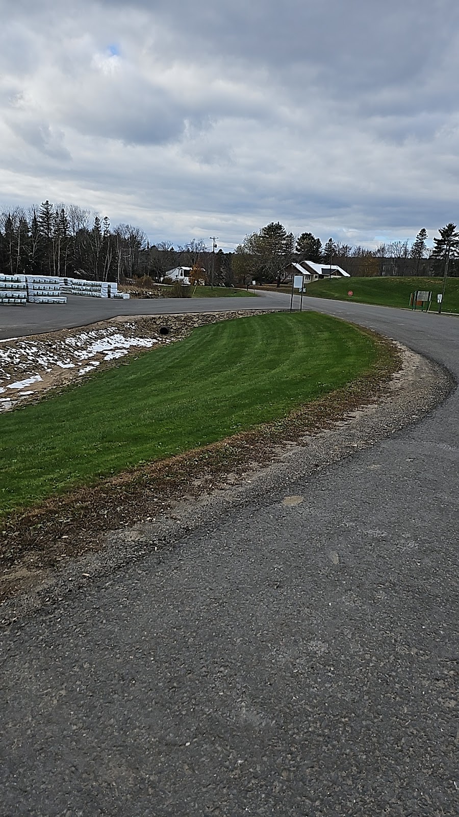 Irving J D Ltd-Doaktown Sawmill | 120 S Rd, Doaktown, NB E9C 1H2, Canada | Phone: (506) 365-1020