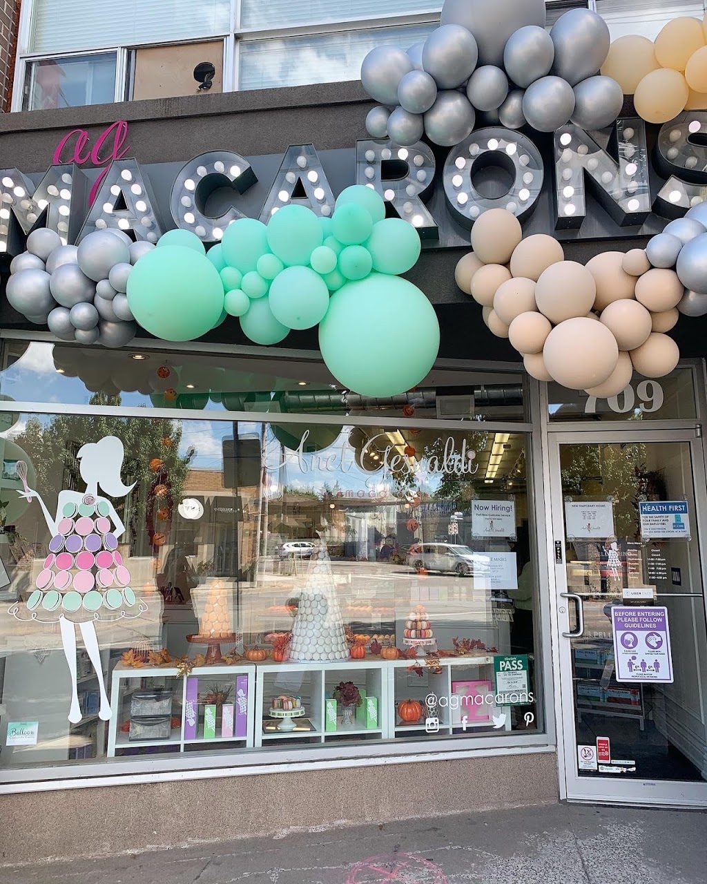 AG Macarons | 709 The Queensway, Etobicoke, ON M8Y 1L2, Canada | Phone: (647) 977-3030