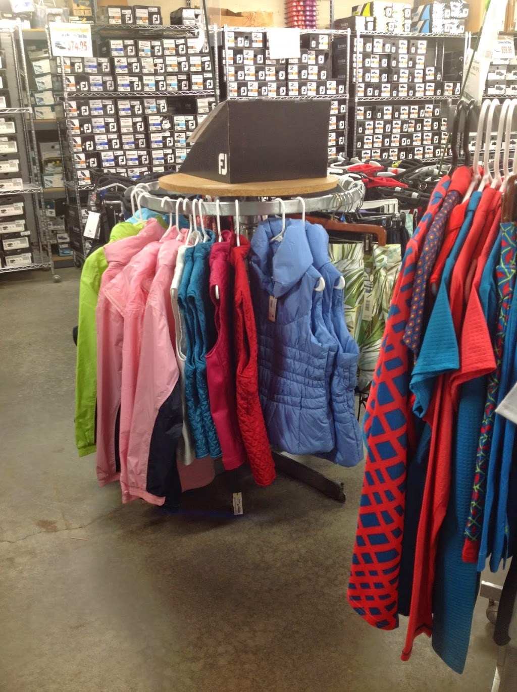 Golf Country Inc | 4730 Smiths Creek Rd, Kimball, MI 48074, USA | Phone: (810) 364-9160