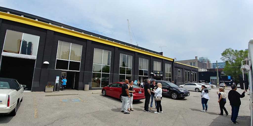 Zoomermedia Limited | 64 Jefferson Ave, Toronto, ON M6K 1Y4, Canada | Phone: (416) 363-7063