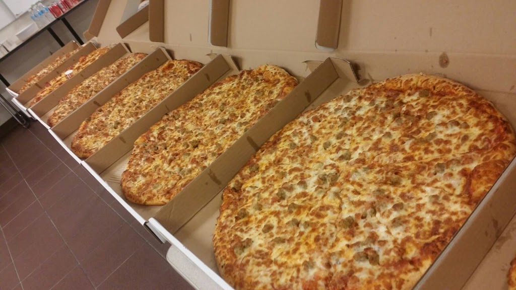Reginos Pizza | 555 Mapleview Dr W, Barrie, ON L4N 8G5, Canada | Phone: (705) 726-5777