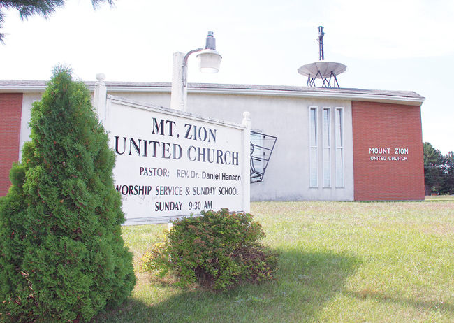 Mount Zion United Church | 34 Barry St, Pembroke, ON K8A 7L5, Canada | Phone: (613) 732-0149