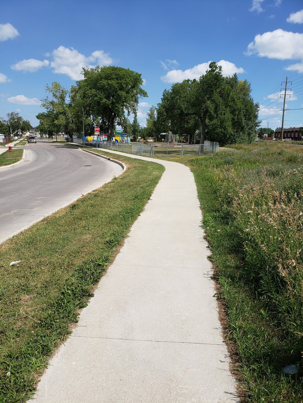 Pascoe Park | Weston, Winnipeg, MB R3E, Canada