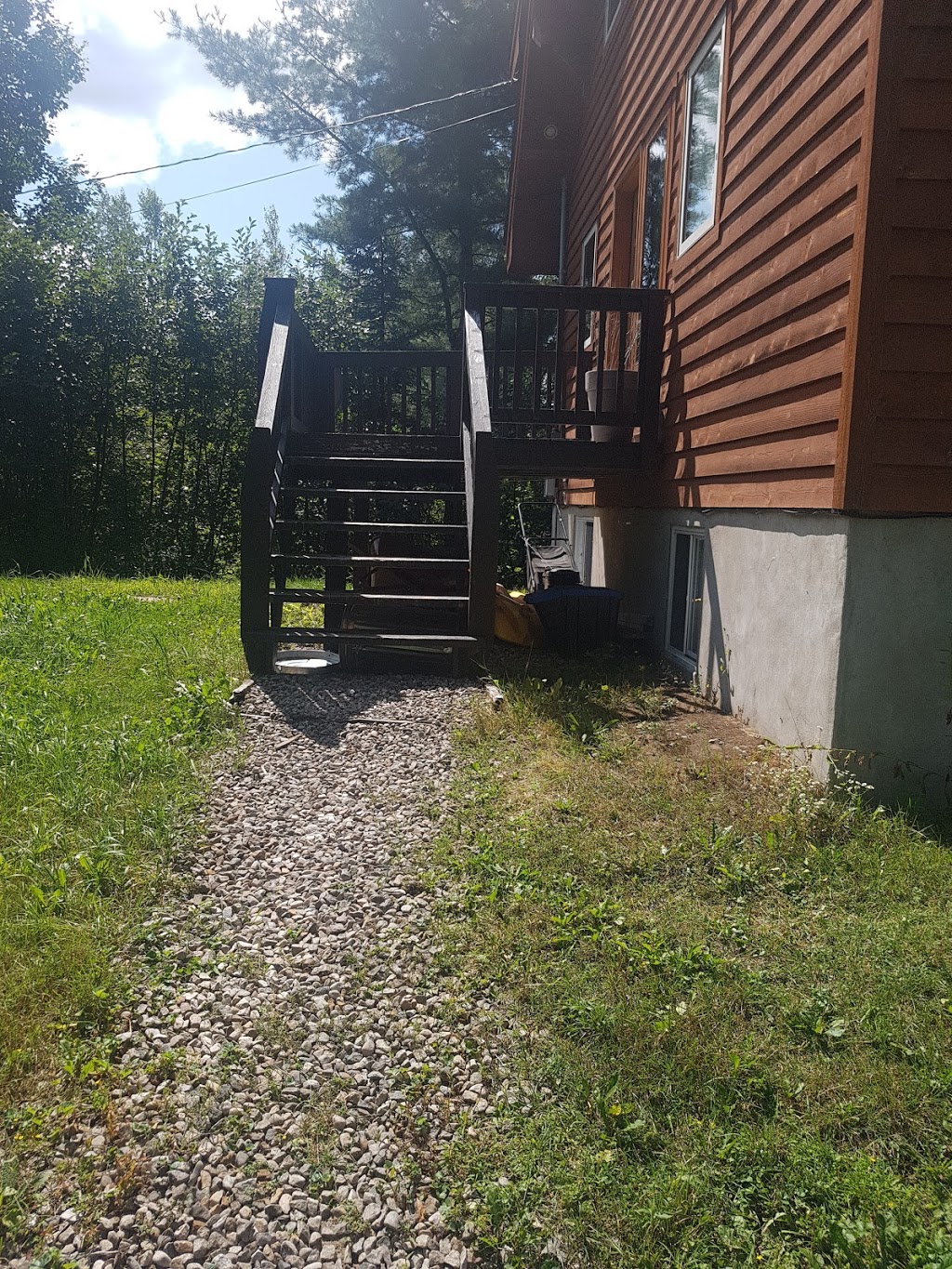 M.Pichette | 431 QC-343, Saint-Alphonse-Rodriguez, QC J0K 1W0, Canada | Phone: (450) 883-3221