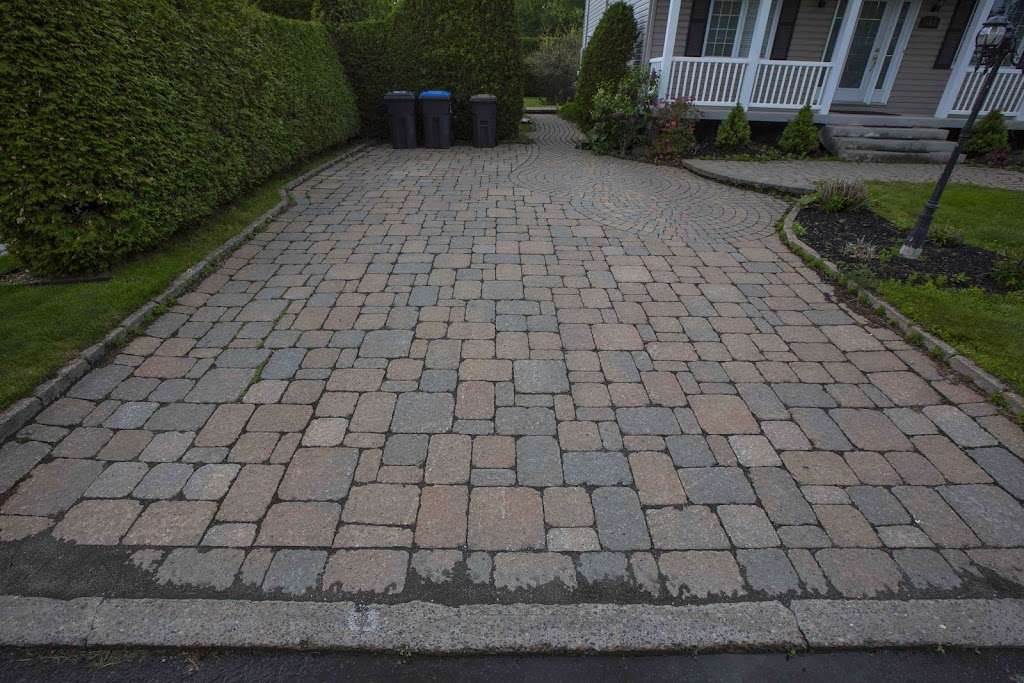 Béton Sealteck Plus | 15 Av. Robitaille, Lévis, QC G6Z 8N4, Canada | Phone: (418) 837-2020