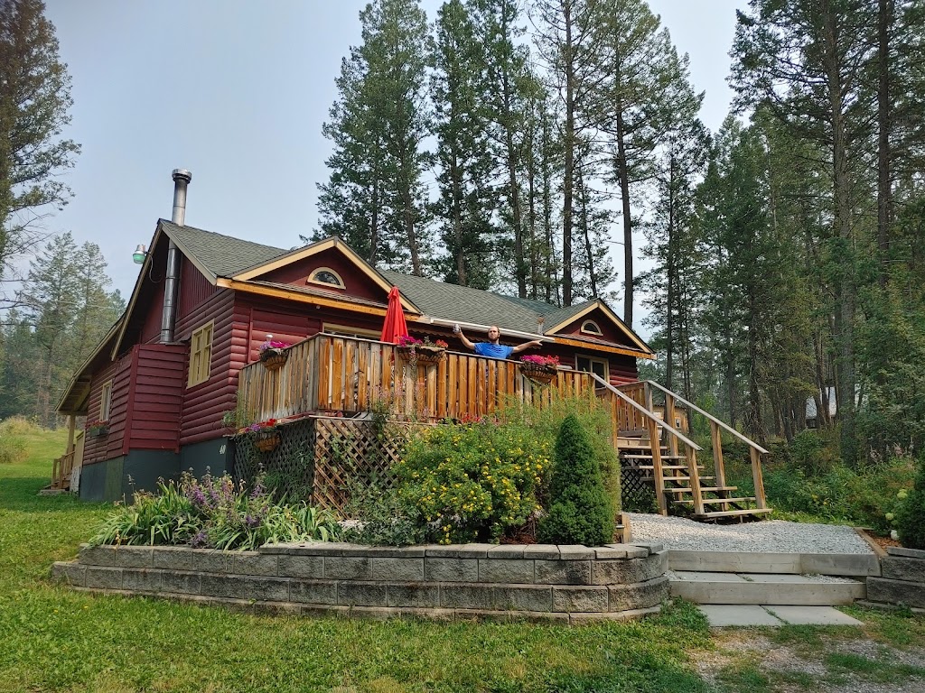 Fairmont Mountain Bungalows | 4869 Hwy. 93, 4869 BC-95, Fairmont Hot Springs, BC V0B 1L1, Canada | Phone: (250) 345-6365