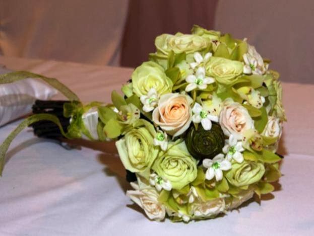 Pattis Flower Boutique | 259 Grange Rd Unit 5, Guelph, ON N1E 6R5, Canada | Phone: (519) 822-0101