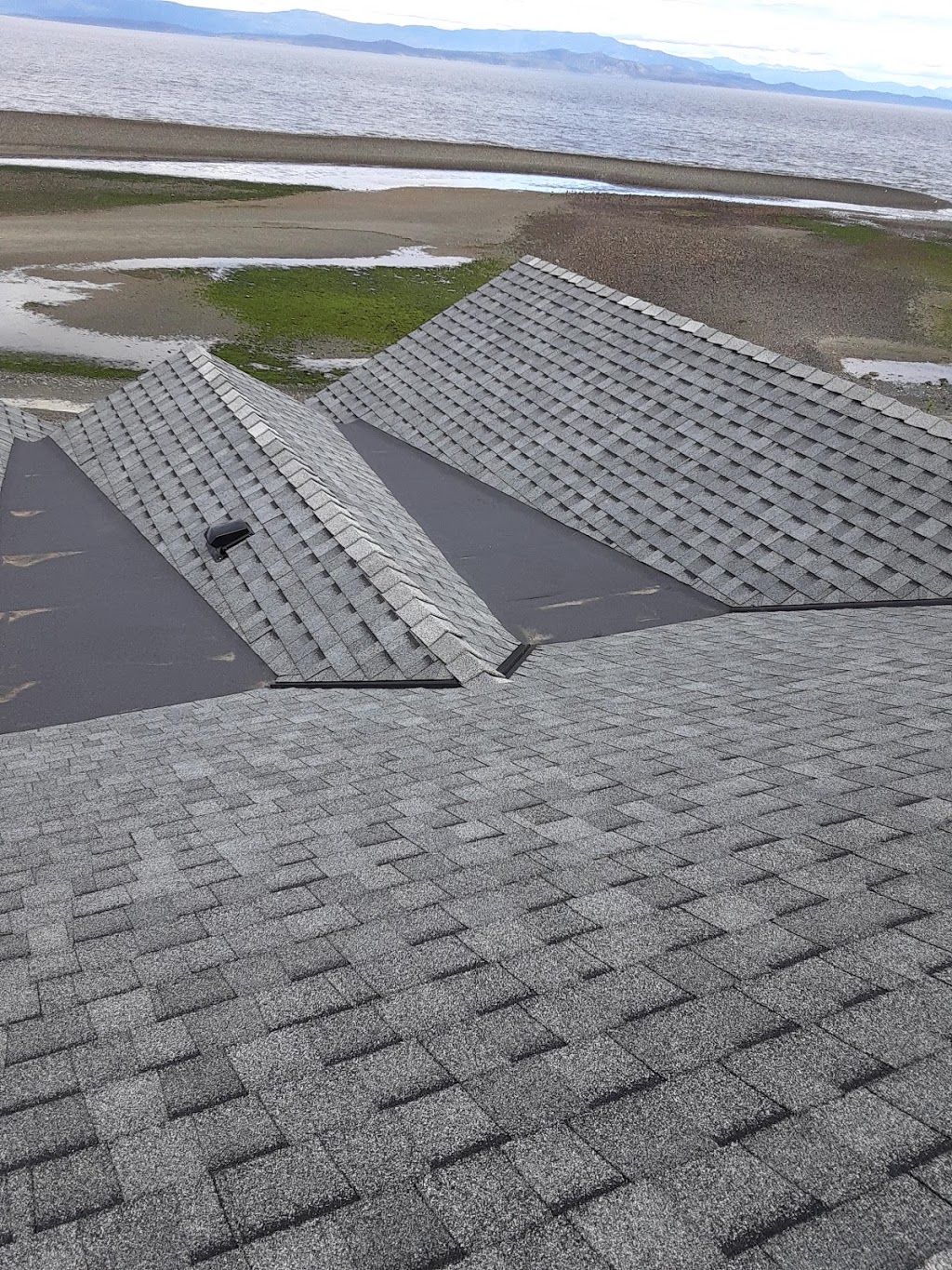 Arrowsmith Roofing Ltd | Sunset Blvd, Parksville, BC V9P 1V4, Canada | Phone: (250) 729-1949