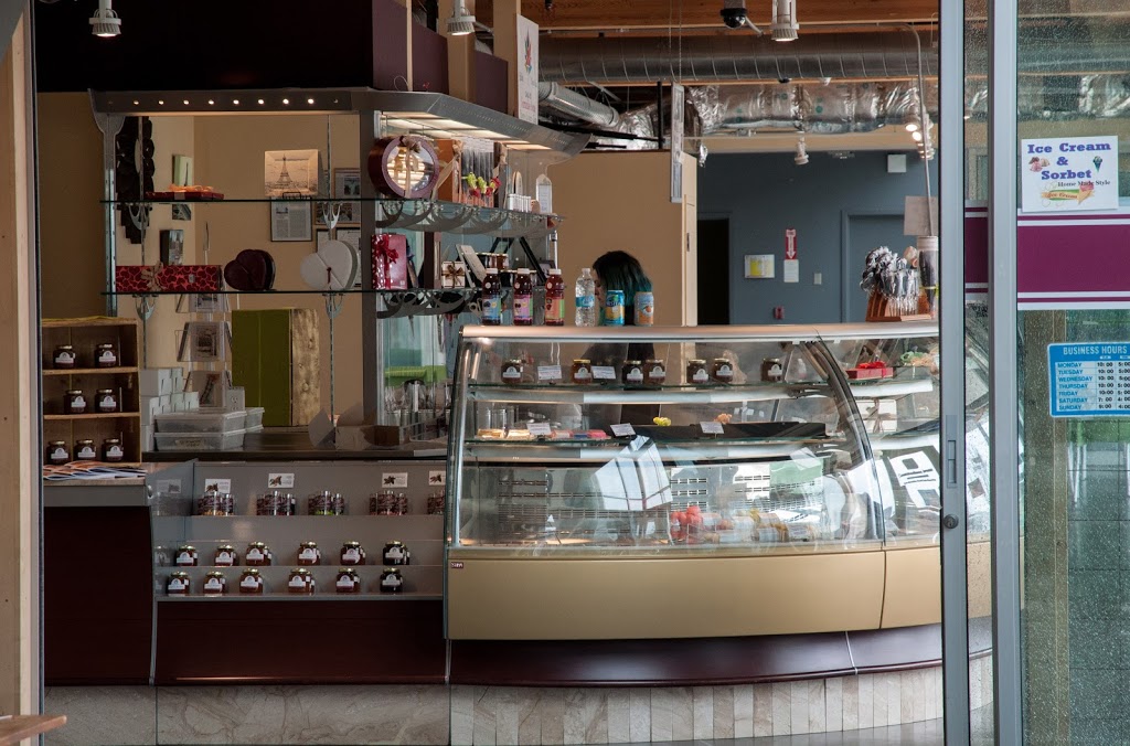 Gourmandises Avenue Patisserie Fine | 1209 Marginal Rd, Halifax, NS B3H 4P7, Canada | Phone: (902) 463-9138