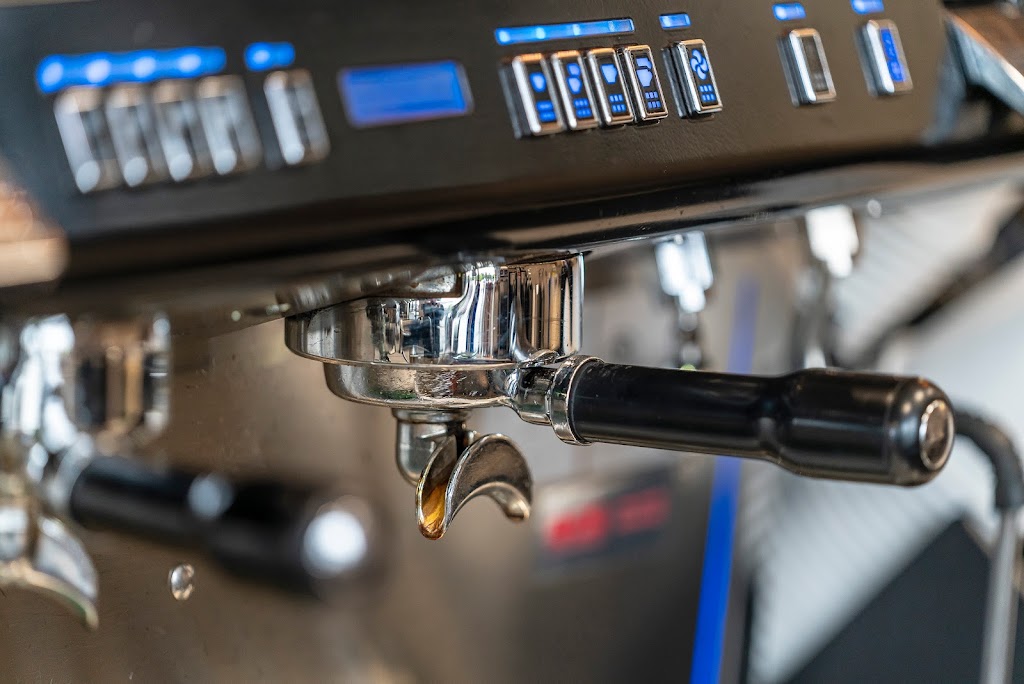 Stongs Replenish Cafe | 2150 Dollarton Hwy, North Vancouver, BC V7H 0B5, Canada | Phone: (604) 973-0705