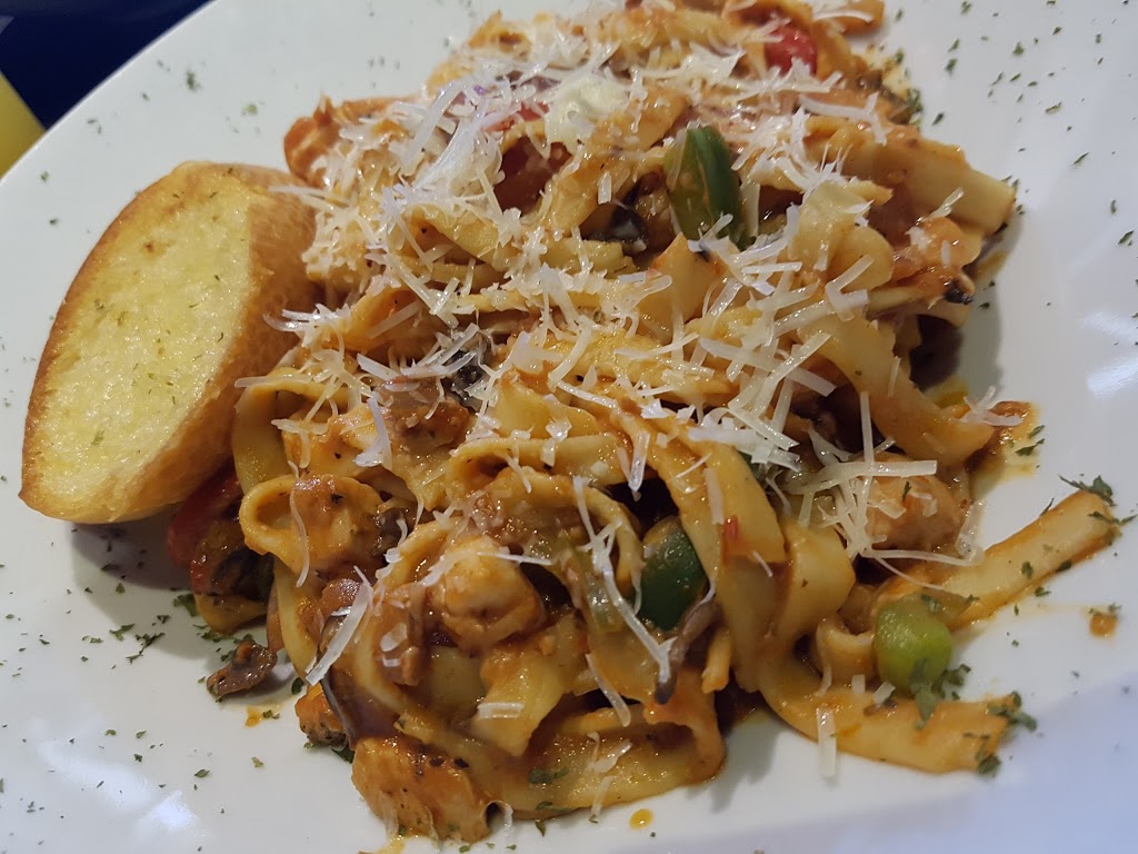 The blvd | 1812 Simcoe St N, Oshawa, ON L1G 4Y3, Canada | Phone: (905) 576-2222