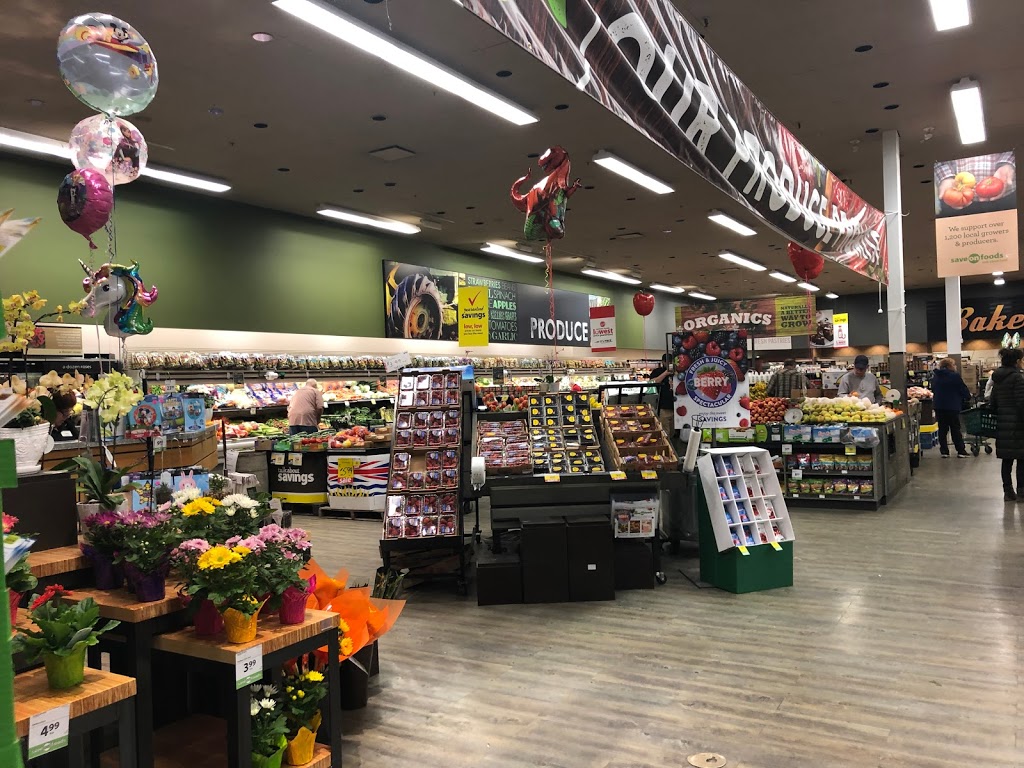University Heights Mall | 3980 Shelbourne St, Victoria, BC V8N 6J1, Canada | Phone: (250) 477-2122