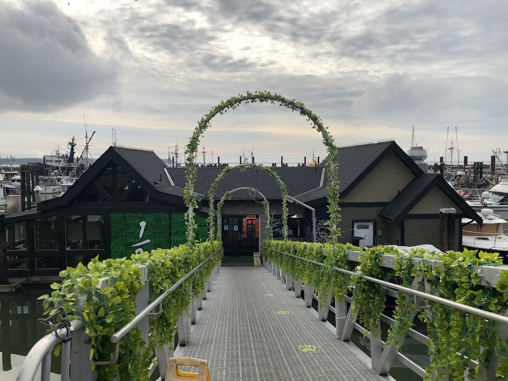 1/2 Bistro One Half 小伴 | 3540 Bayview St, Richmond, BC V7E 5W3, Canada | Phone: (604) 448-7930