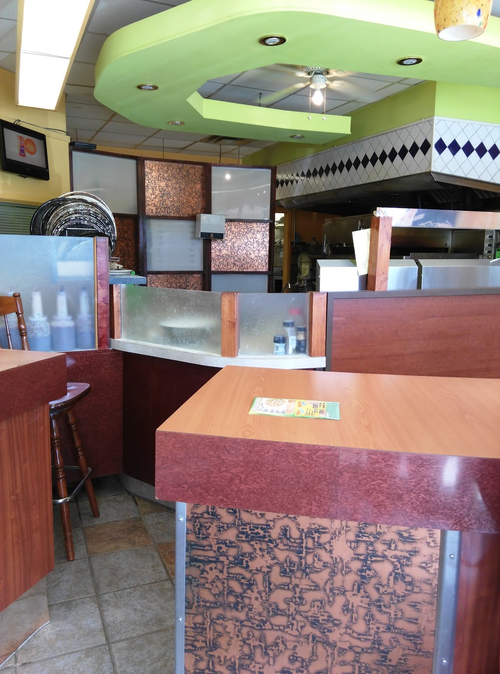 Lemars Pizza | 95 Holland St W, Bradford, ON L3Z 2B5, Canada | Phone: (905) 775-2222