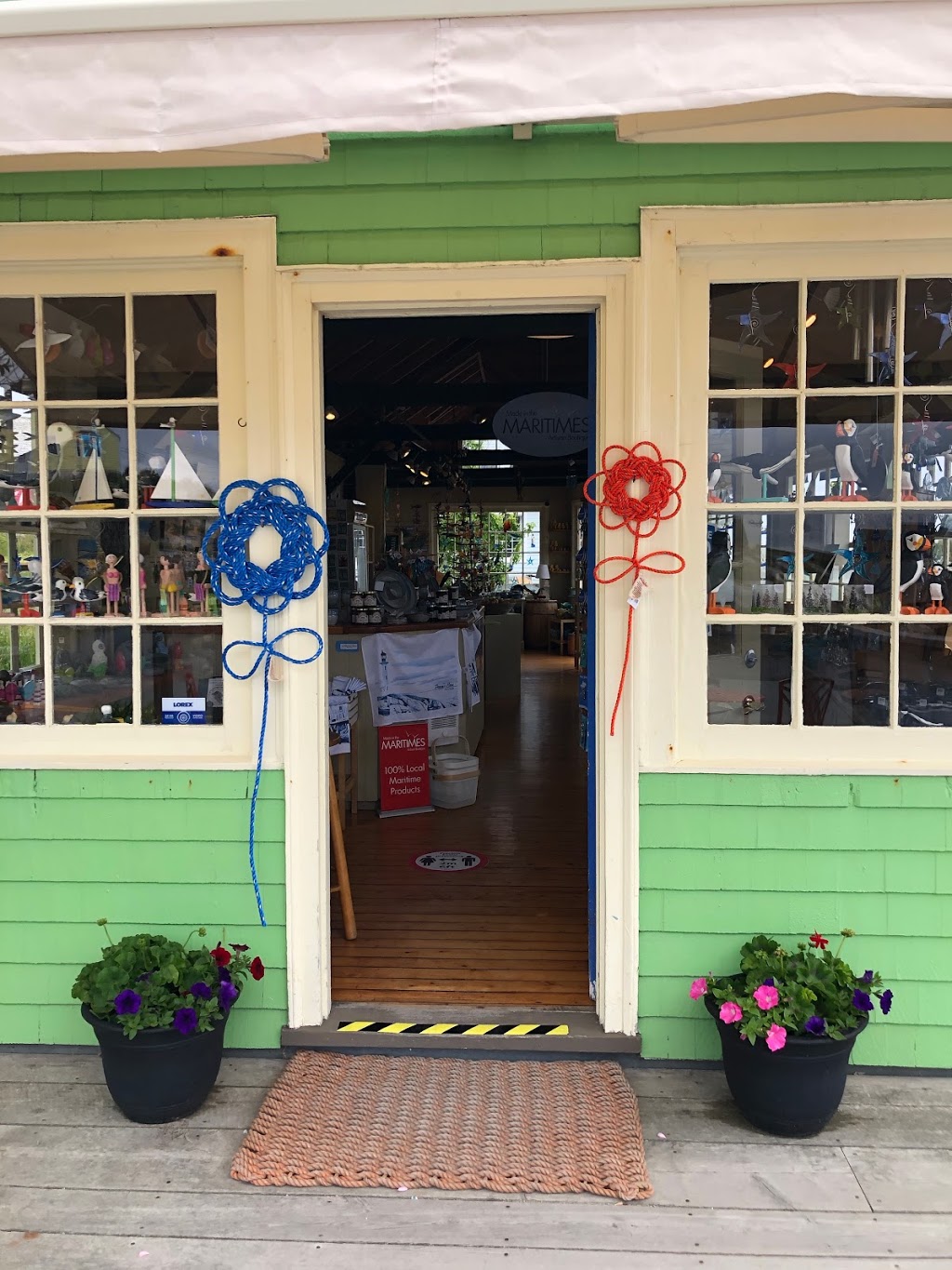 Made in the Maritimes Artisan Boutique Peggys Cove | 124 Peggys Point Rd, Peggys Cove, NS B3Z 3S2, Canada | Phone: (902) 406-3232