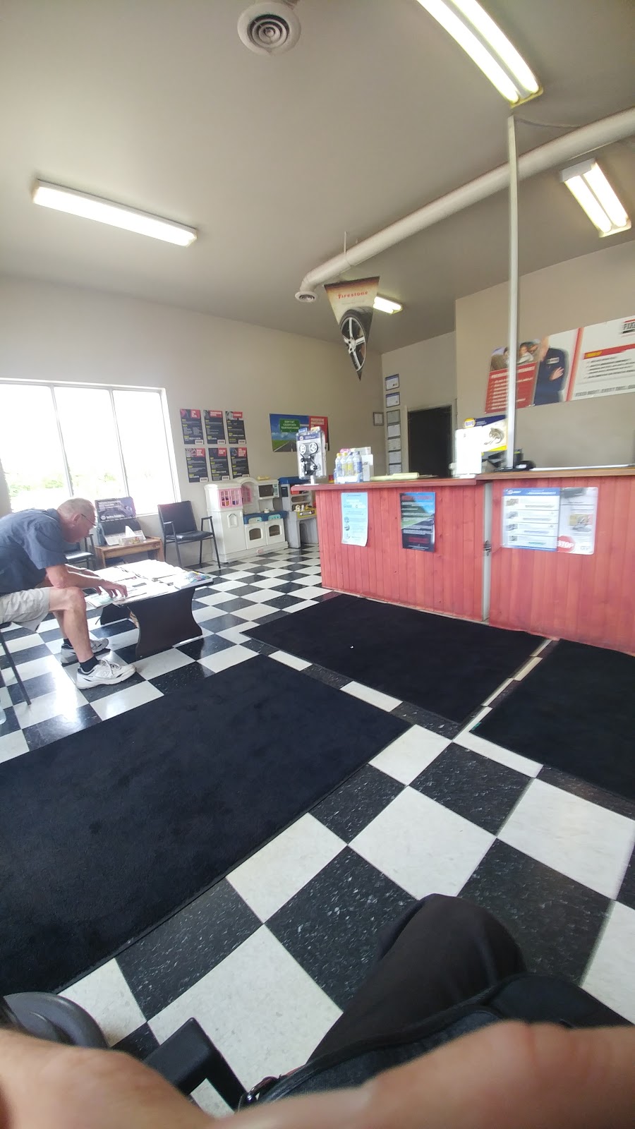 Fixed Right Automotive Inc | 165 Edward St, St Thomas, ON N5P 4A8, Canada | Phone: (519) 633-1633