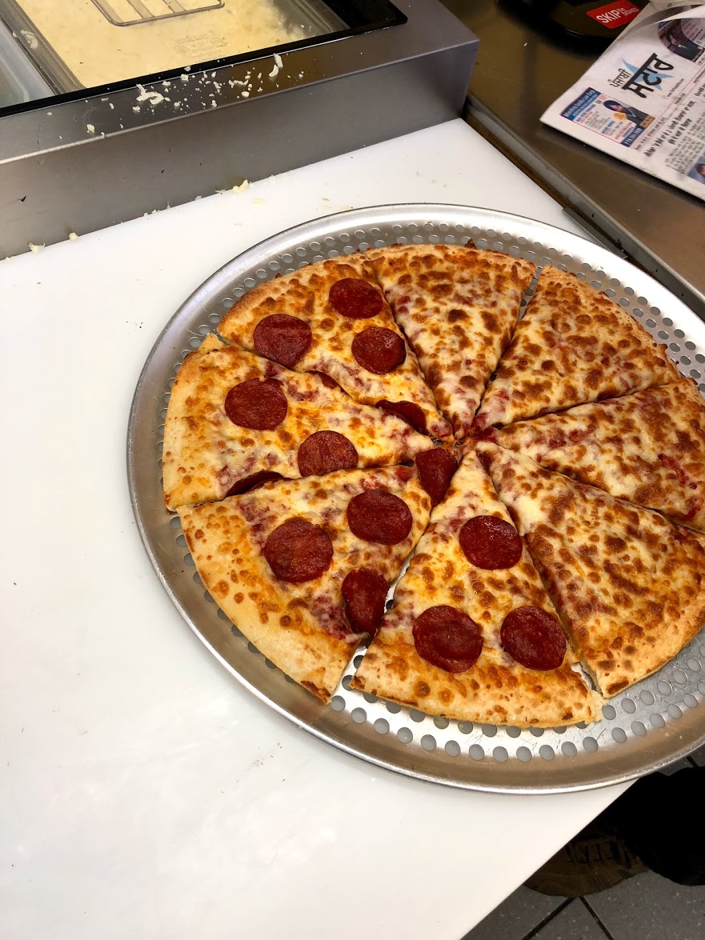 Top Quality Pizza | 9540 120 St, Surrey, BC V3V 4C1, Canada | Phone: (604) 589-0010
