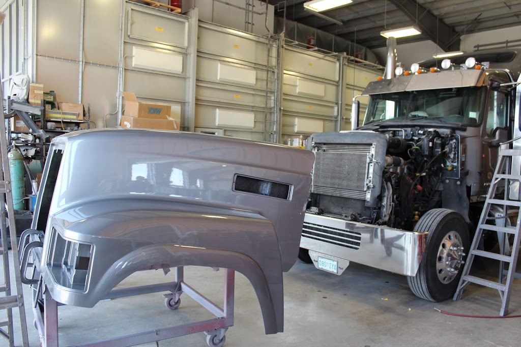 Brookside Auto Body Ltd. | 180 Park Ln Ave, Winnipeg, MB R2R 0K2, Canada | Phone: (204) 632-6225