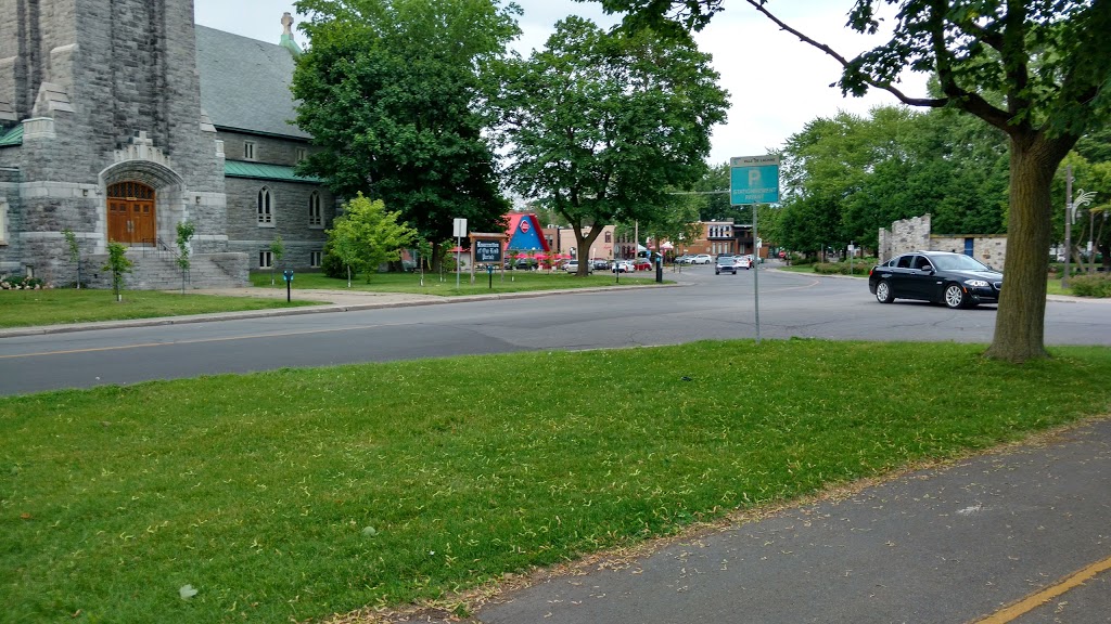 Club Chasse et Pêche | 3051 Boulevard Saint-Joseph, Lachine, QC H8S 4B7, Canada | Phone: (514) 634-3908