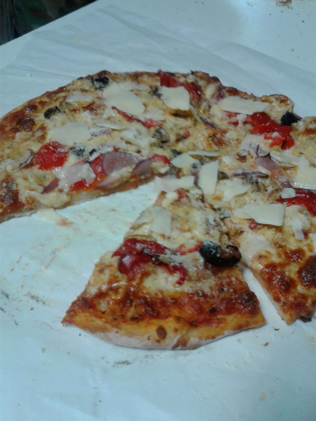 IL Padres Gourmet Pizza | 196 Royal York Rd, Etobicoke, ON M8V 2V6, Canada | Phone: (416) 251-4444