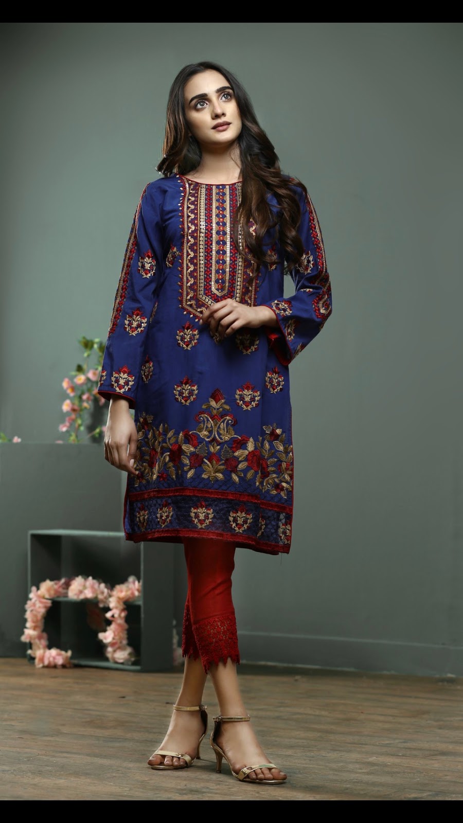 Riwaaj fashions | 43 McMurchy Ave N, Brampton, ON L6X 1X4, Canada | Phone: (647) 865-1456