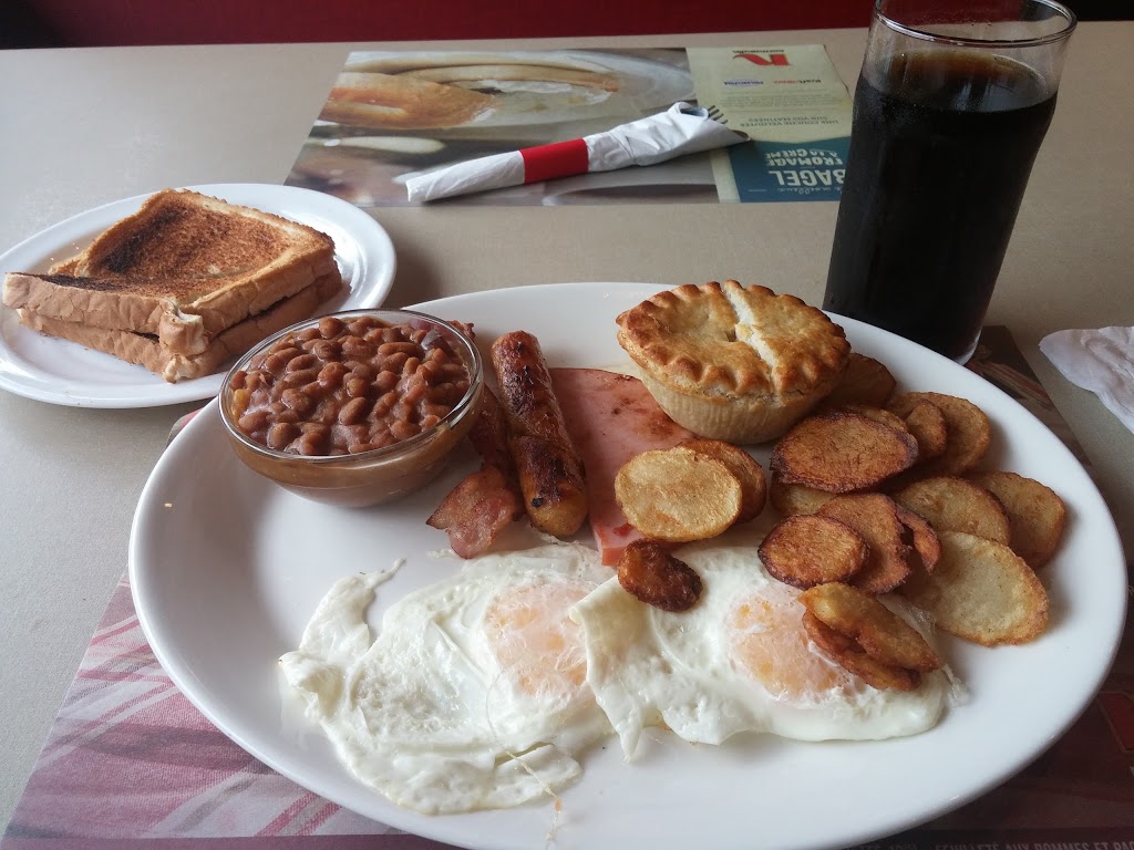 Restaurant Normandin | 2185 Boulevard Père-Lelièvre, Québec, QC G1P 2X2, Canada | Phone: (418) 683-4967