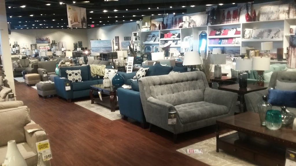 Leons Furniture | 2070 Dundas St E, Mississauga, ON L4X 1L9, Canada | Phone: (905) 848-5366