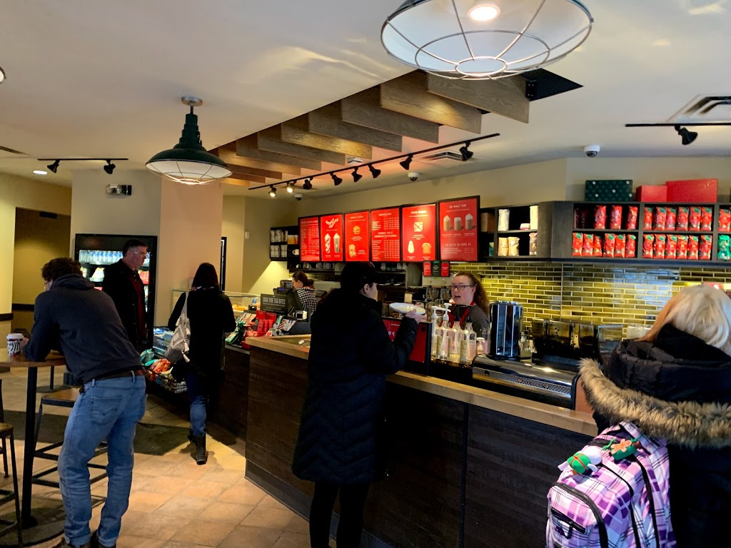 Starbucks | 65 First St Suite 1, Collingwood, ON L9Y 1A2, Canada | Phone: (705) 444-1010