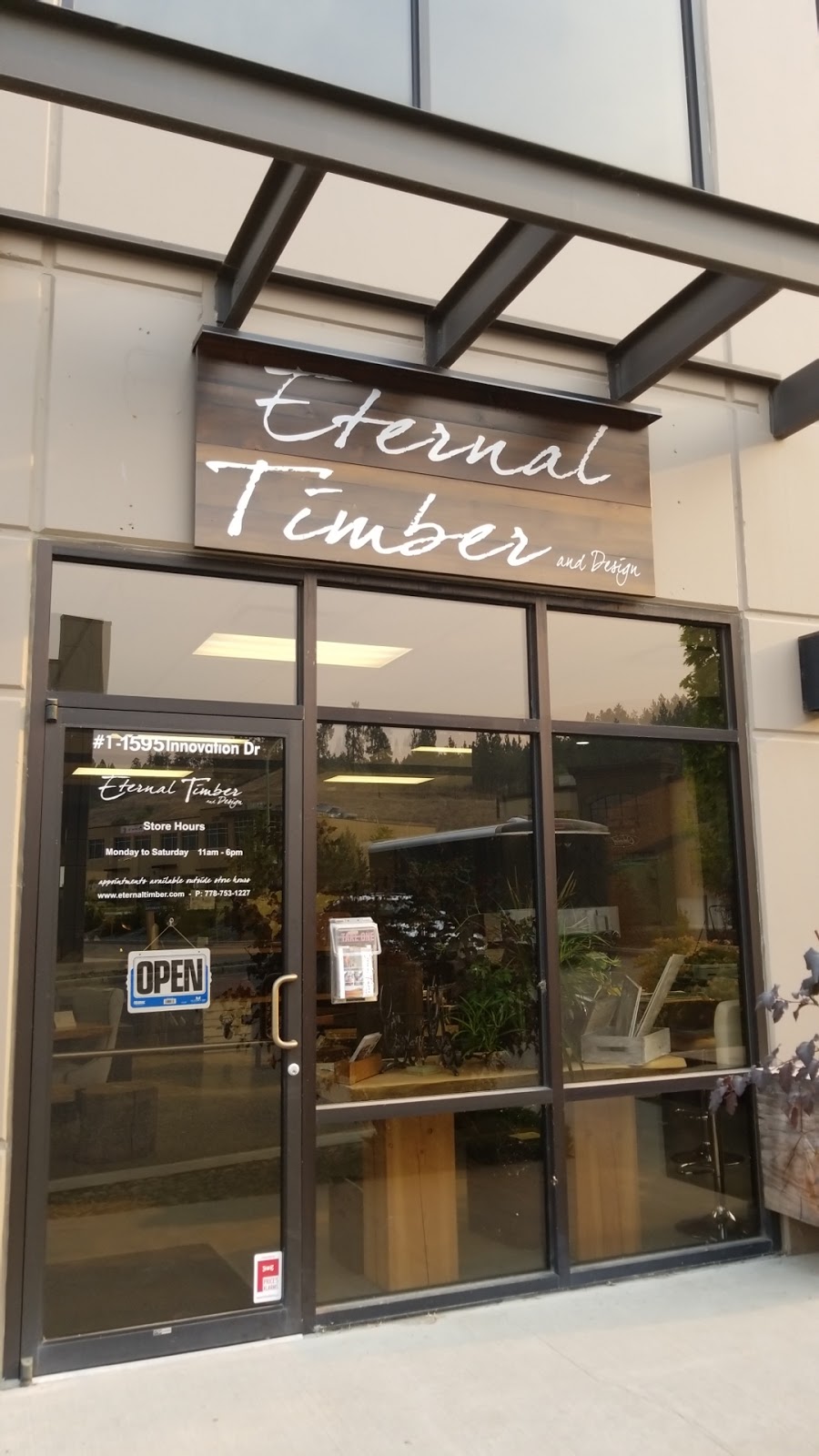 Eternal Timber and Design | 1595 Innovation Dr #1, Kelowna, BC V1V 2Y8, Canada | Phone: (778) 753-1227