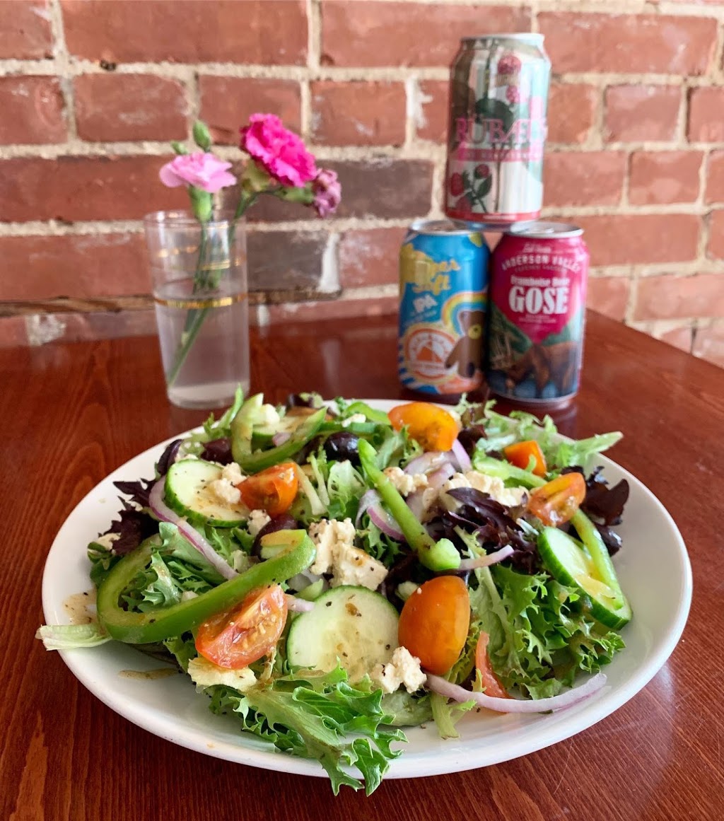 Perks At Horsefeathers | 346 Connecticut St, Buffalo, NY 14213, USA | Phone: (716) 725-0081