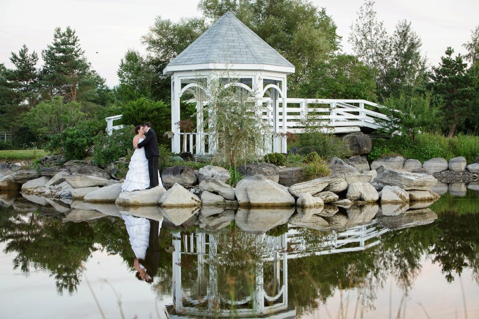 Orchard View Wedding & Event Centre | 6346 Deermeadow Dr, Greely, ON K4P 1M9, Canada | Phone: (613) 821-2675
