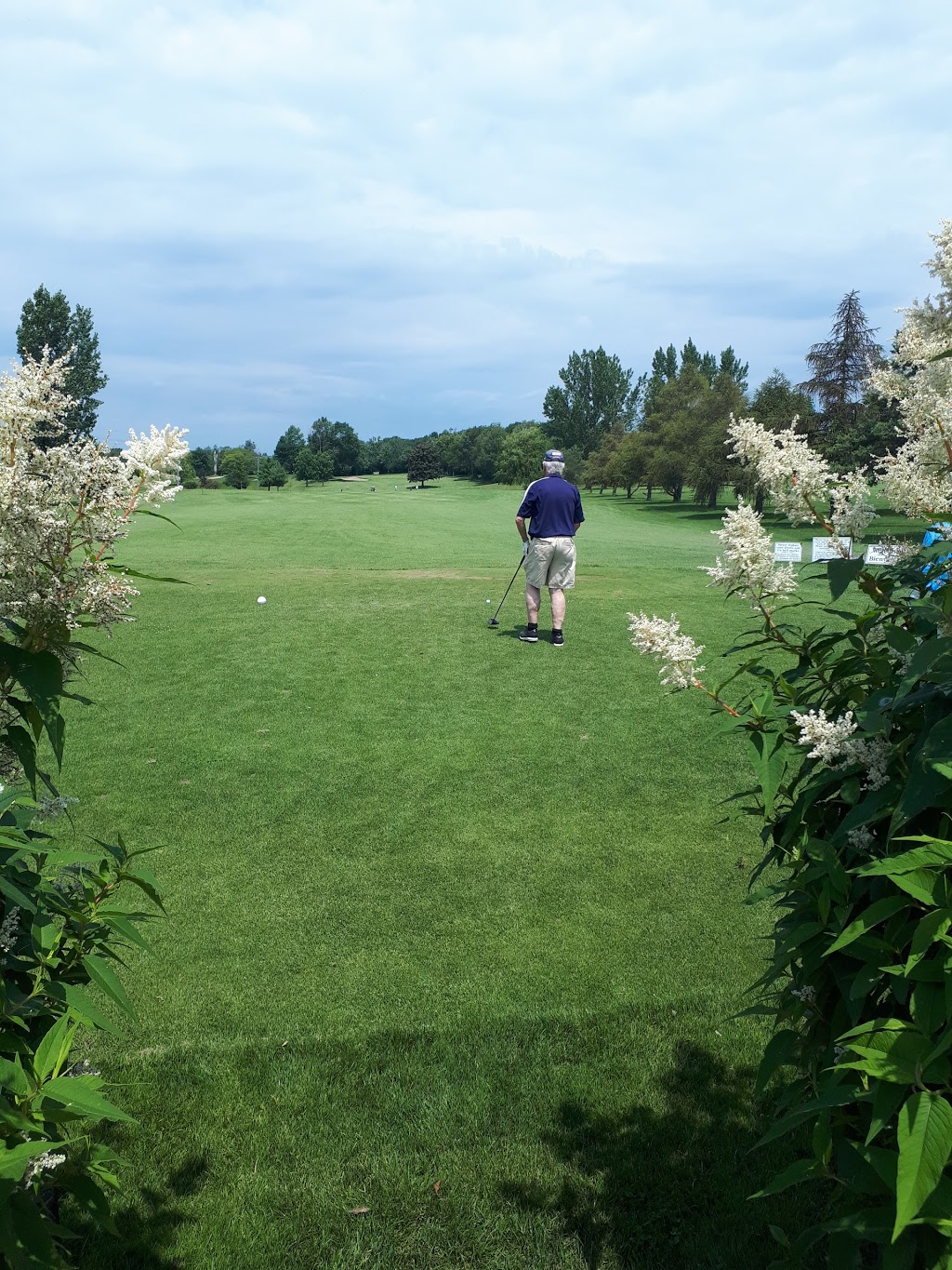 Garrison Golf & Curling Club | 12 Red Patch Ave, Kingston, ON K7K 7B4, Canada | Phone: (613) 546-4952