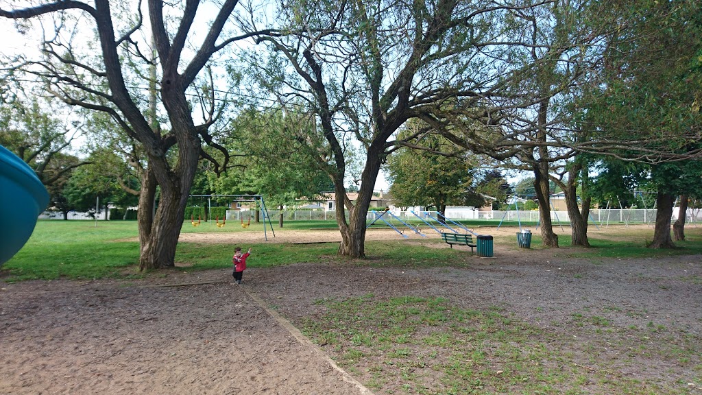 Parc dAnjou | 5390 Rue de Champagne, Trois-Rivières, QC G8Y 3R9, Canada | Phone: (819) 374-2002
