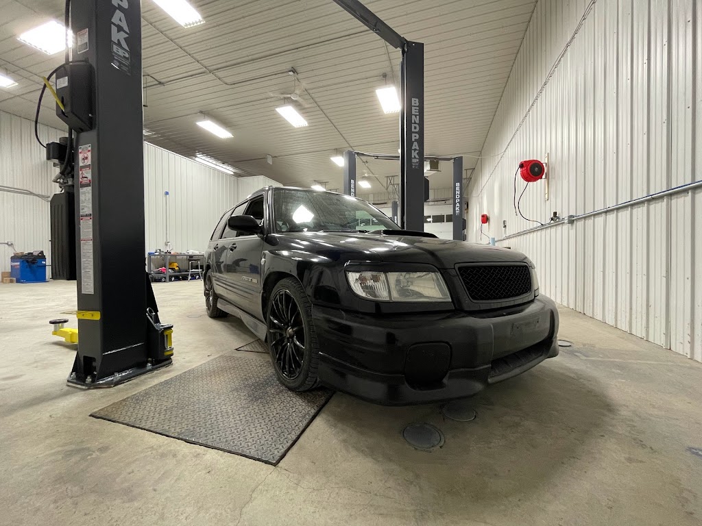 Clipping Point Auto Club Ltd. | 877 Redonda St #3, Sunnyside, MB R5R 0J4, Canada | Phone: (204) 222-2459