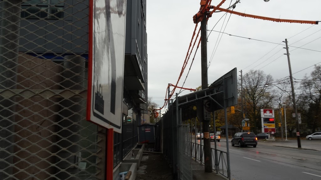 Petro-Canada | 292 Kingston Rd, Toronto, ON M4L 1T1, Canada | Phone: (416) 691-4335