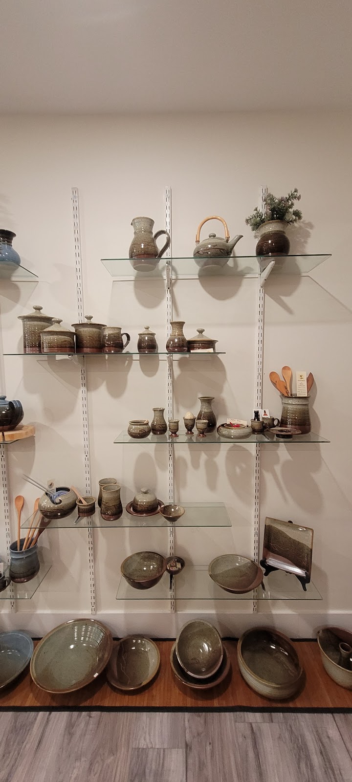The Pottery Shop - Crimmins Pottery | 1 Shampers Bluff Rd, Kingston, NB E5N 1B5, Canada | Phone: (506) 763-2324