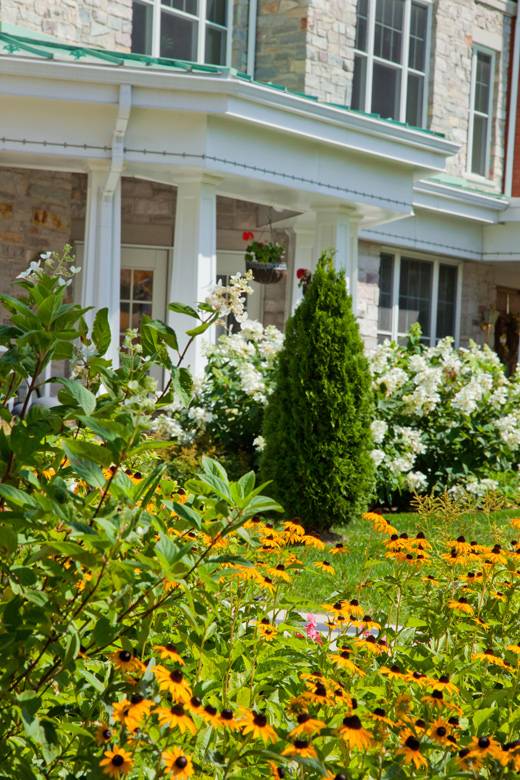 Sunrise of Dollard-des-Ormeaux/Sunrise de Dollard-des-Ormeaux | 4377 Boul Saint-Jean, Dollard-des-Ormeaux, QC H9H 2A4, Canada | Phone: (514) 620-4556