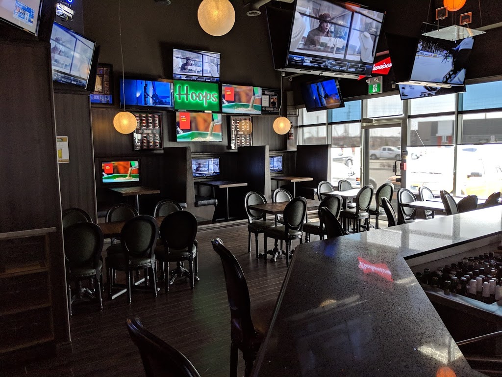 Hoops Sports Bar & Grill | 3560 Major MacKenzie Dr W, Woodbridge, ON L4L 1A6, Canada | Phone: (905) 651-2222