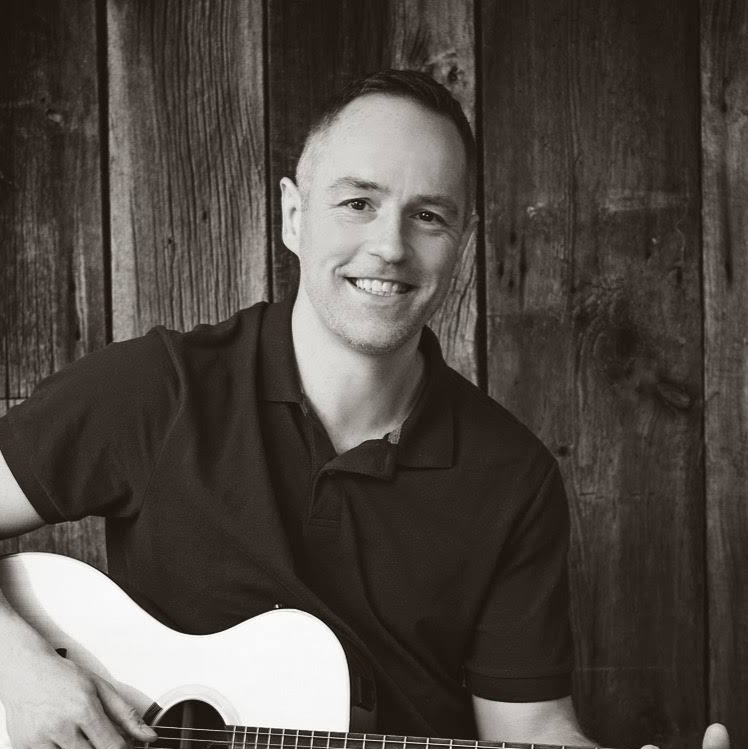 Paul J Everett, Musician & Guitar Instructor | 35 Pooles Rd, Midhurst, ON L9X 0P4, Canada | Phone: (647) 378-2062